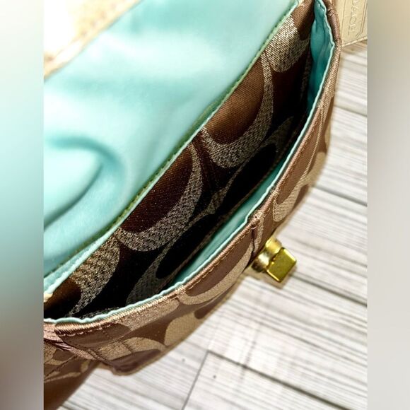 012-Coach:F15690 Hampton Gold and Brown Satchel and Wallet Signature C Set - Picture 11 of 15